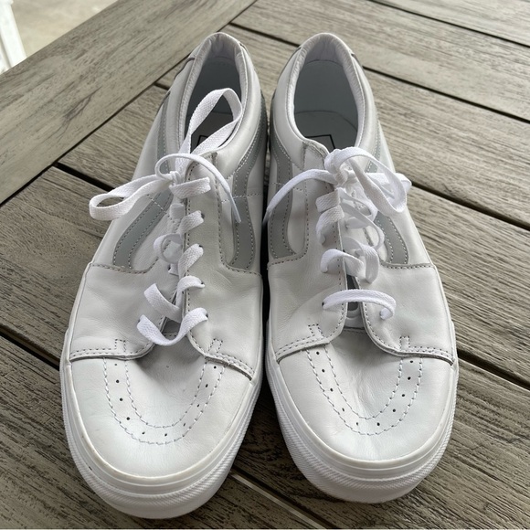 Vans Other - Vans SK-8 Low White Reflective Leather Sneakers Mens Size 11.5
